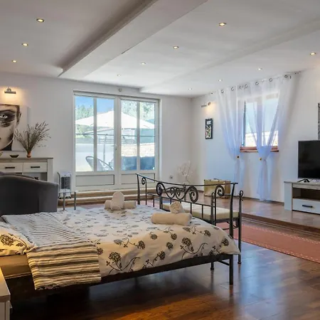 Vakantiehuis House Ninetta Bale