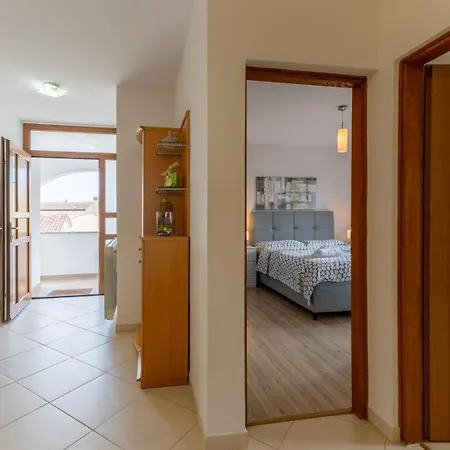 Vikendica House Ninetta *