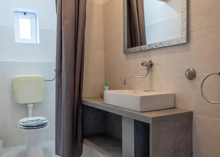 House Ninetta Vakantiehuis Bale