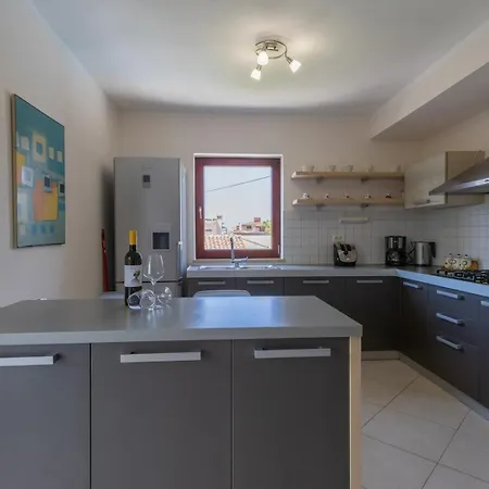 House Ninetta بيت للعطل *