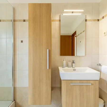 House Ninetta بالي